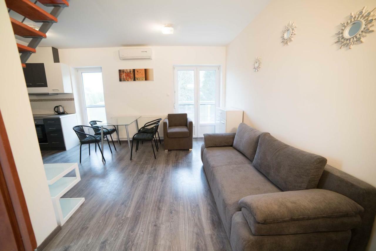 Hotel Brillwellness à Zalakaros Extérieur photo