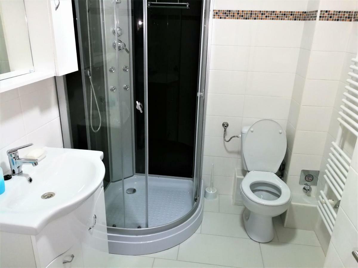Hotel Brillwellness à Zalakaros Extérieur photo